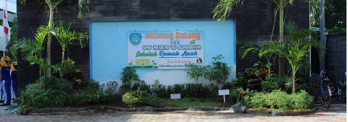 SMP Negeri 45, Surabaya