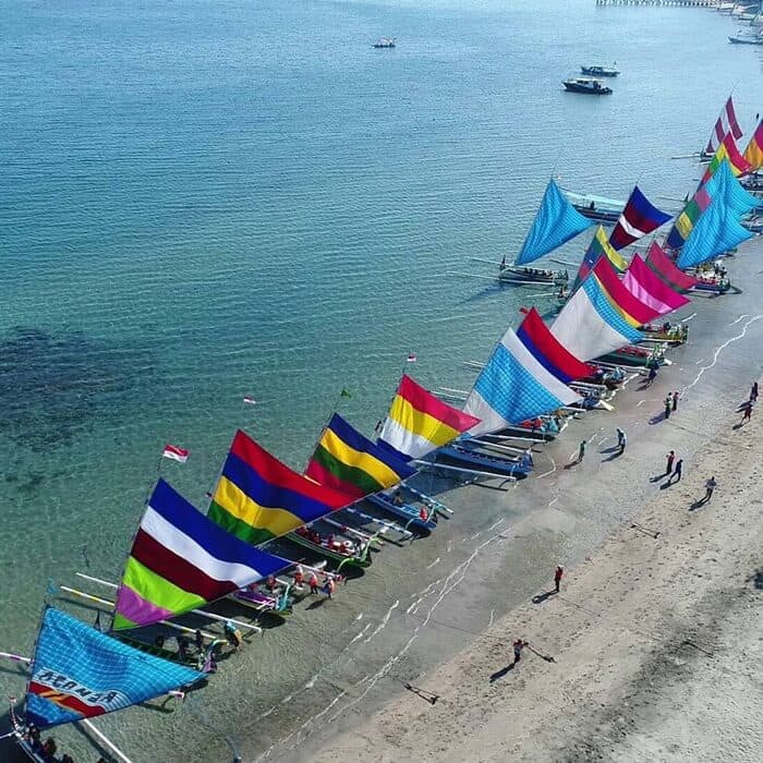 Pantai Pasir Putih Situbondo