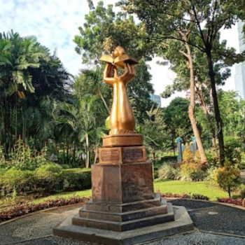 Taman Prestasi, Surabaya