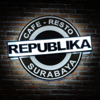 Republika Cafe & Resto